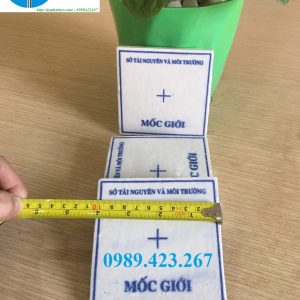 Mốc giới vuông-Mốc sứ trắc địa vuông